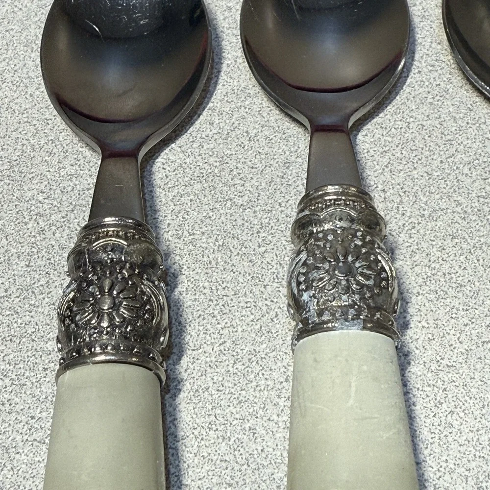 Pioneer Woman COWGIRL LACE GRAY Service 5 Pieces Stainless Flatware‎ Silverware